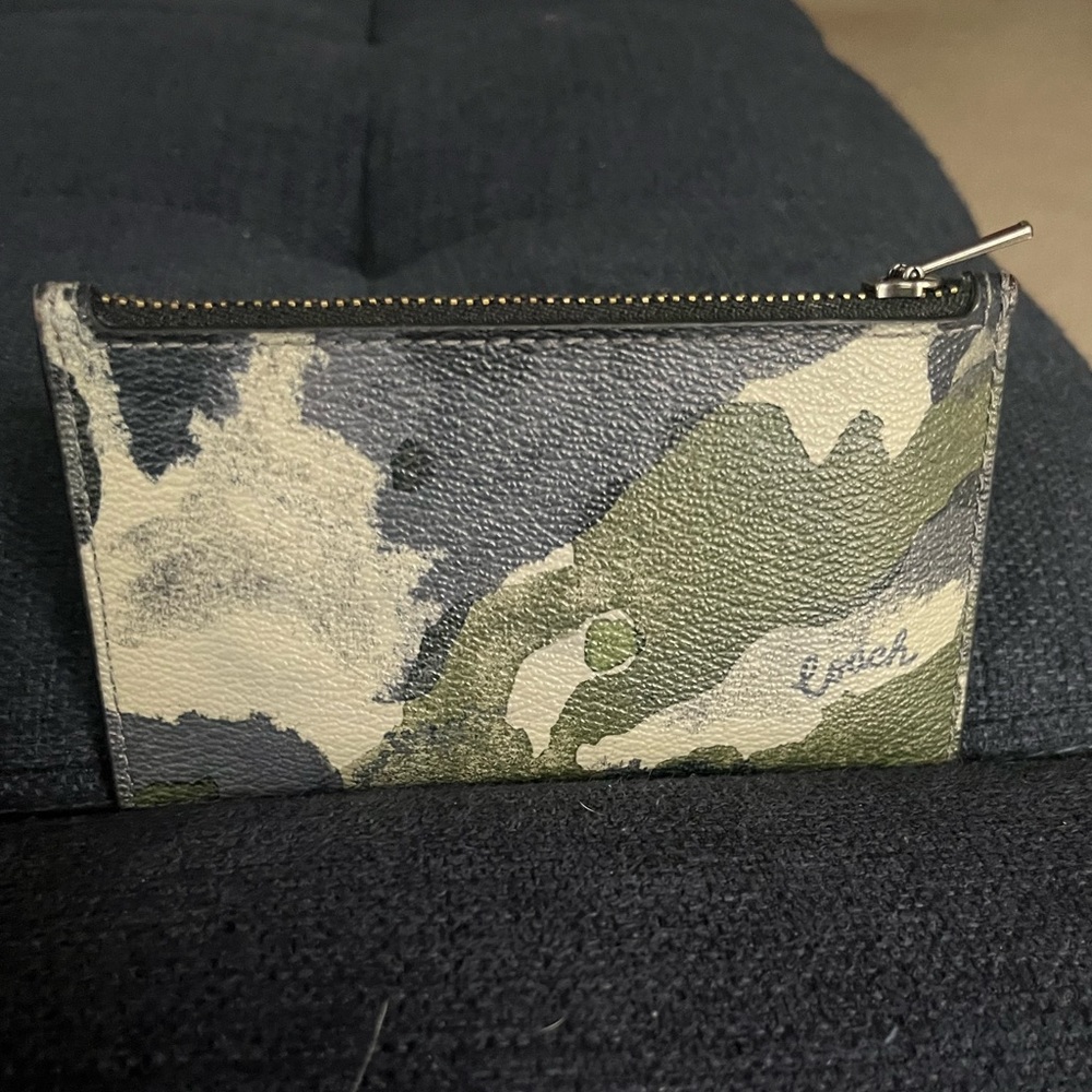 Coach Zip Card Case